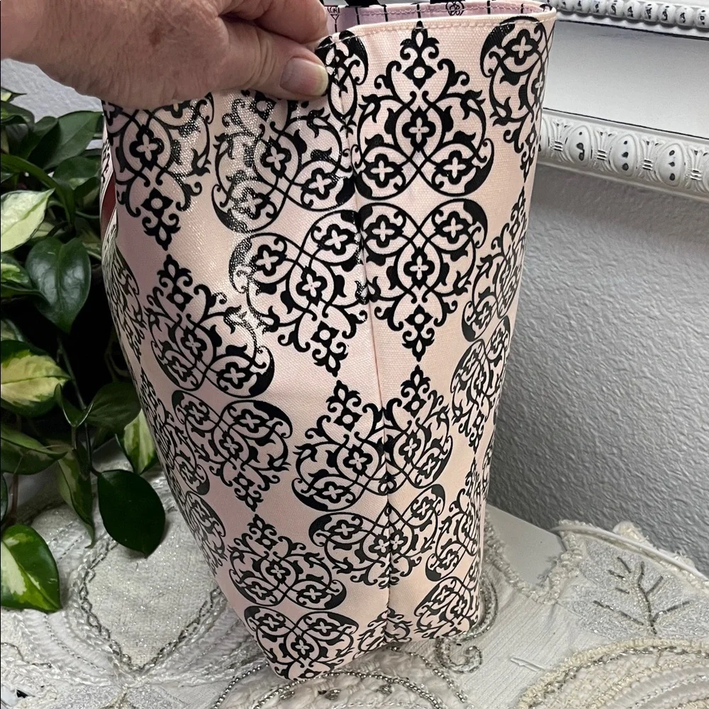 NWOT Brighton "My Sweet Valentine" Tote { small flaw} - Picture 8 of 13